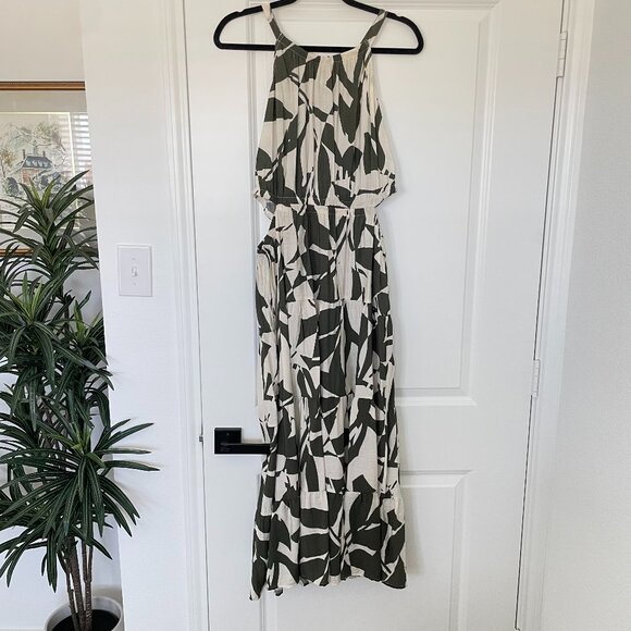 Maurices Floral Maxi Dress with Side Cutouts – Size Large - Picture 1 of 6